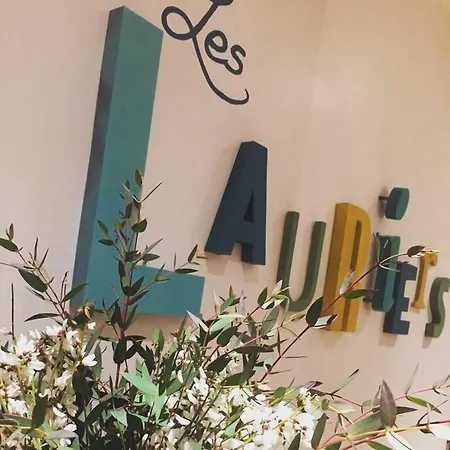 Les Lauriers Hotel