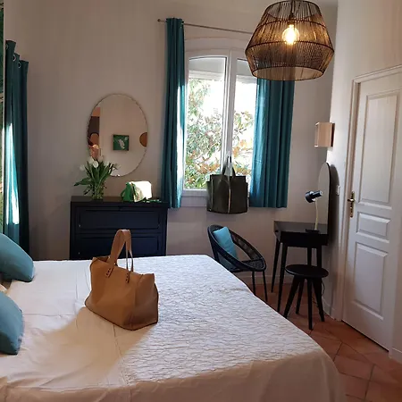 Les Lauriers Hotel