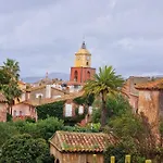 Les Lauriers Hotel