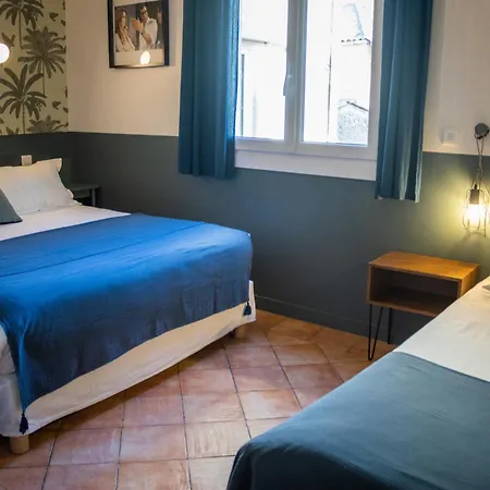 Les Lauriers Hotel 3*