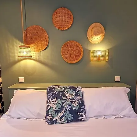 Les Lauriers Hotel