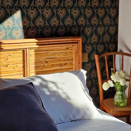 Hotel Les Lauriers
